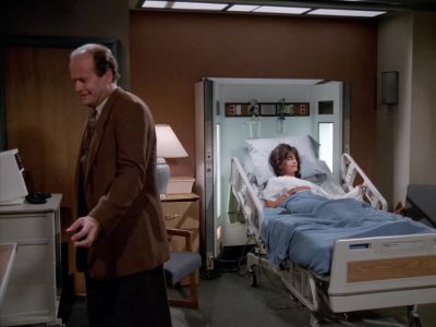 Oh, God, it's alive! - Frasier