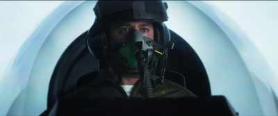Oh, my God.
It's gonna hit that plane. - Top Gunner: Danger Zone
