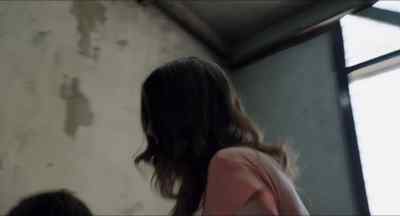 Oh, my God! It's okay. - No Escape