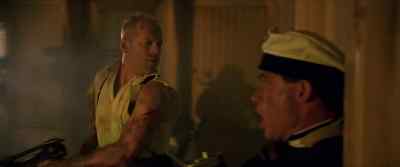 Oh, my God, Korben.
Another one coming. - The Fifth Element