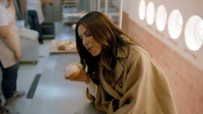 Oh, my God. [laughs] - Eva Longoria: Searching for Mexico