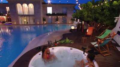 Oh, my God. (LAUGHS) - Love Island