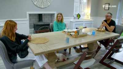 Oh, my God. Look at you two here. - Stacey Dooley Sleeps Over