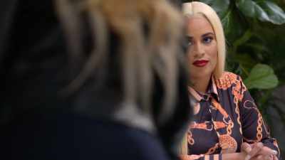 - Oh, my god.
- Naima is about to learn - Caught in the Act: Unfaithful