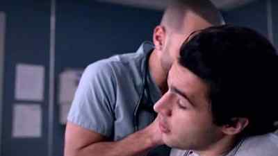 - Oh my God.
- Oh my God, what? What is it? - Nurse Jackie