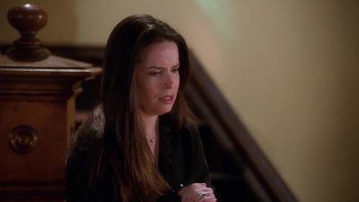 Oh, God. Somebody please help me! - Charmed