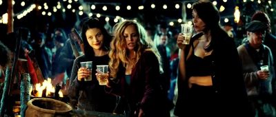 Oh, my God, my song! Let's go! - Hostel: Part II