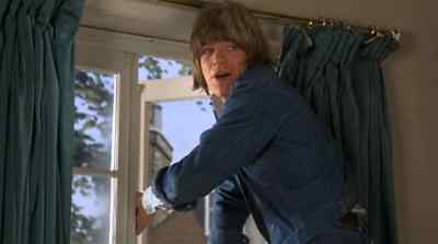 Oh, God! Sorry about that.
I'll get another one. - Confessions of a Window Cleaner
