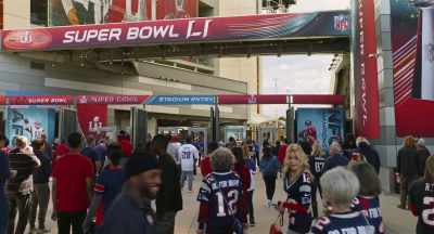 Oh, my God. This is it. - 80 for Brady