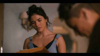 -Oh, my God.
-What is it? - The L Word: Generation Q