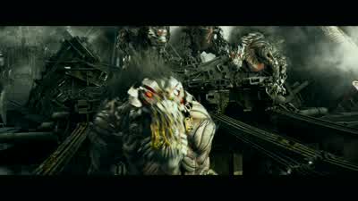 Oh, my god, what is that? - Transformers: Age of Extinction