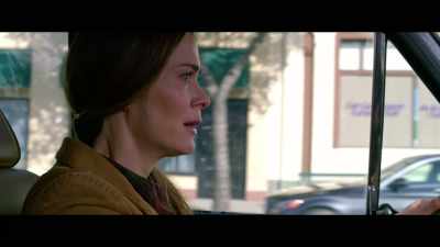 Oh, my God. What the fuck is that? - Bird Box