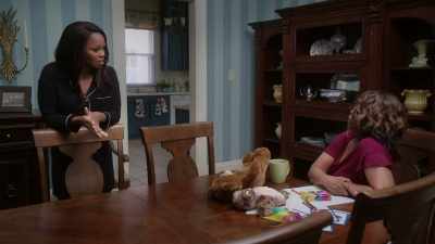 OH, GOD. WHAT TIME IS IT? - Tyler Perry's The Oval