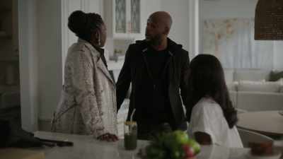 -Oh, God. What-what is her name? -I don't know her! - My Husband's Baby
