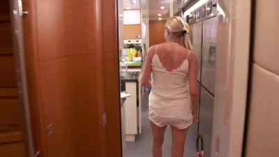 - Oh, my God,
what's going on here? - Below Deck Mediterranean