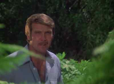 Oh, my God, that Zero
is coming at me again! - The Six Million Dollar Man