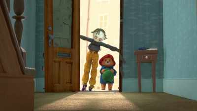 Oh, good. Mr. Curry has left
the door open for us to come in. - The Adventures of Paddington