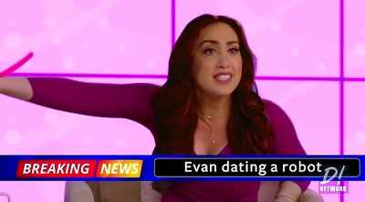 Oh, my goodness! Breaking news
Vanessa is a robot! - Sex and the Future