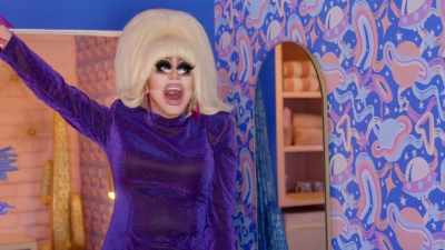 Oh, my goodness me. There's my car. - Trixie Motel