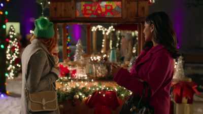 - Oh, my gosh, Beth, look, 6.24, - Merry Magic Christmas