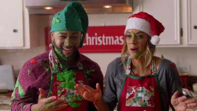 Oh, my gosh,
can we also agree - Christmas in Louisiana