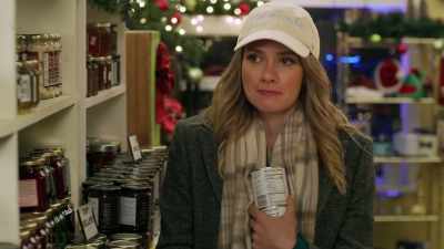 Oh my gosh, Casey, of
course I remember you. - Spotlight on Christmas