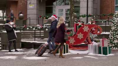 Oh my gosh,
how gorgeous is this display! - Creating Christmas