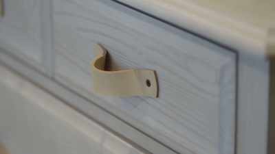 Oh, my gosh. I love these
leather pulls. - Down Home Fab