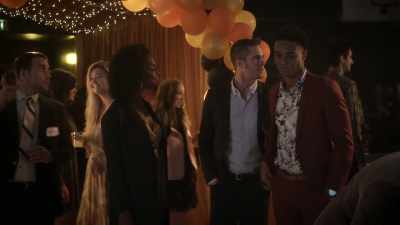 Oh, my gosh!
Is that Angela and Todd Archer? - What If