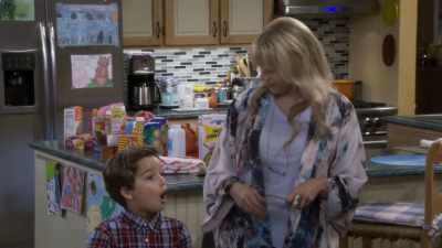 - Oh, my gosh!
- That is so cool! - Fuller House