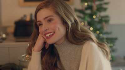 Oh my Gosh! There is never
a moment around uncle Adam - A Very British Christmas