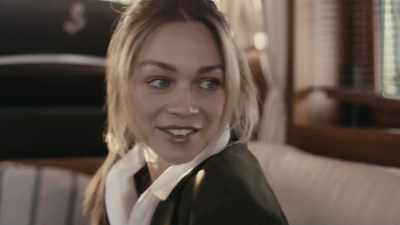 - Oh, you got time.
Wanna stay for a coffee? - Danger on Party Island