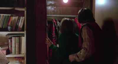 - Oh great. Dry clothes.
- Terrific. - Without Warning