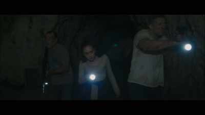 Oh, great, maybe we'll run into
a tour group while we're down here, - The Marine 6: Close Quarters