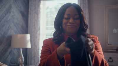 - Oh, has he now?
[laughs] - A Jenkins Family Christmas