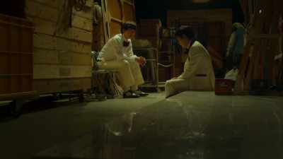 Oh, but he said we shouldn't
talk about ugly girls, either. - Asakusa Kid