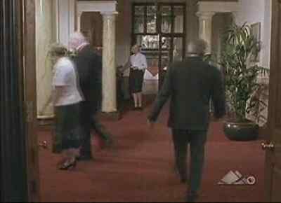 Oh, hello. Could I have three menus,
please? Thank you. - Last of the Summer Wine