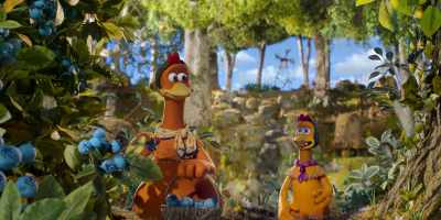-Oh. Hello, darling.
-Hi, Dad! - Chicken Run: Dawn of the Nugget