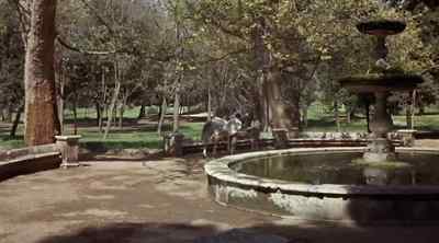 - Oh, hello.
- Hello. What's going on? - The Roman Spring of Mrs. Stone