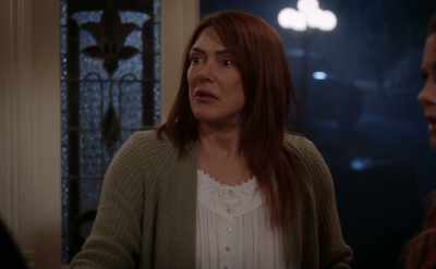 Oh. Hello. I'm Aida Teagarden. - Aurora Teagarden Mysteries: Haunted By Murder