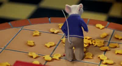 Oh, hello. - Stuart Little