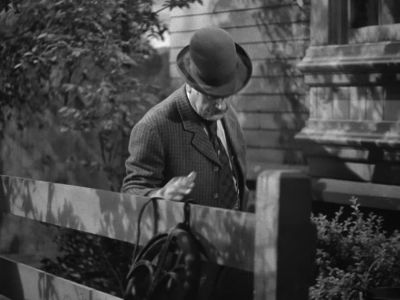 Oh he's walking that tightrope again - Gentleman Jim