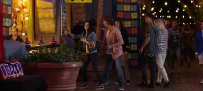 Oh, hey. I'll be right back, okay?
Oh! That was really close! - The Kissing Booth
