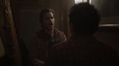 - Oh, hey.
I'm glad I found you. - The Sinner