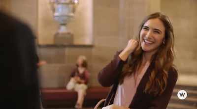 Oh, hi! Yeah, I'm...
I'm Julie! - Love in Translation