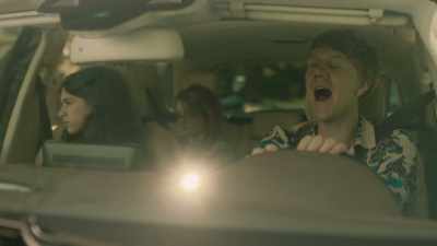 Oh, honey... [laughs] - Everything's Gonna Be Okay