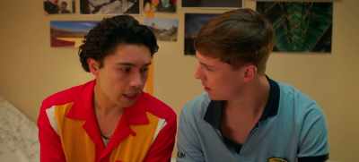 Oh, he hooked up with my mate Amy
from the gift shop, - Wreck