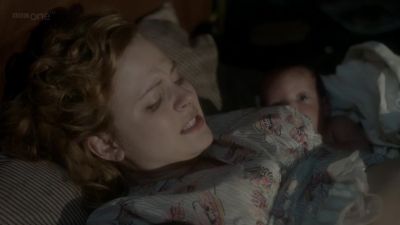 Oh, it hurts, it really... It hurts! - Call the Midwife