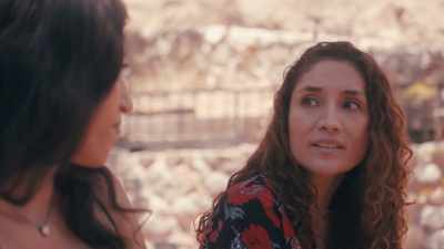 - Oh, I can't tell you that.
That's privilege information. - Amor Emanuelle