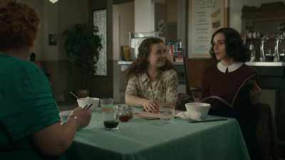 - Oh... I don't think - Frankie Drake Mysteries